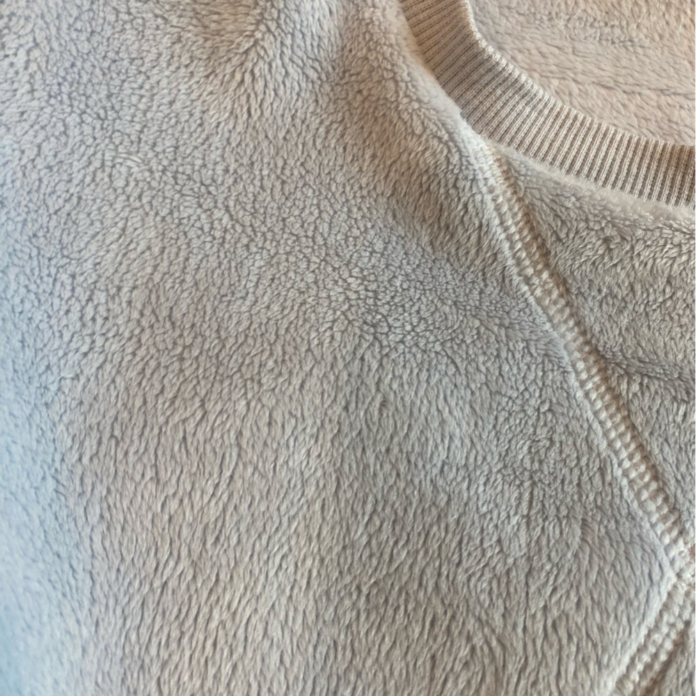 Athleta Girl - Picture 2 of 3